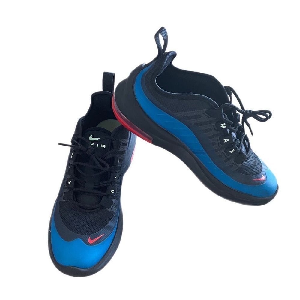 Nike Air Max Axis
